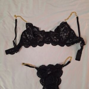 Elegant Black Lace Lingerie Set
